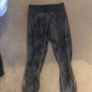 Nike capris